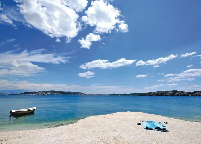 Luxury Malo *