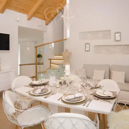 Luxury Malo Casa de Férias Trogir